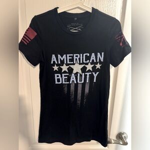 Grunt Style Women's Black American Beauty T-Shirt